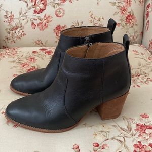 Madewell black booties